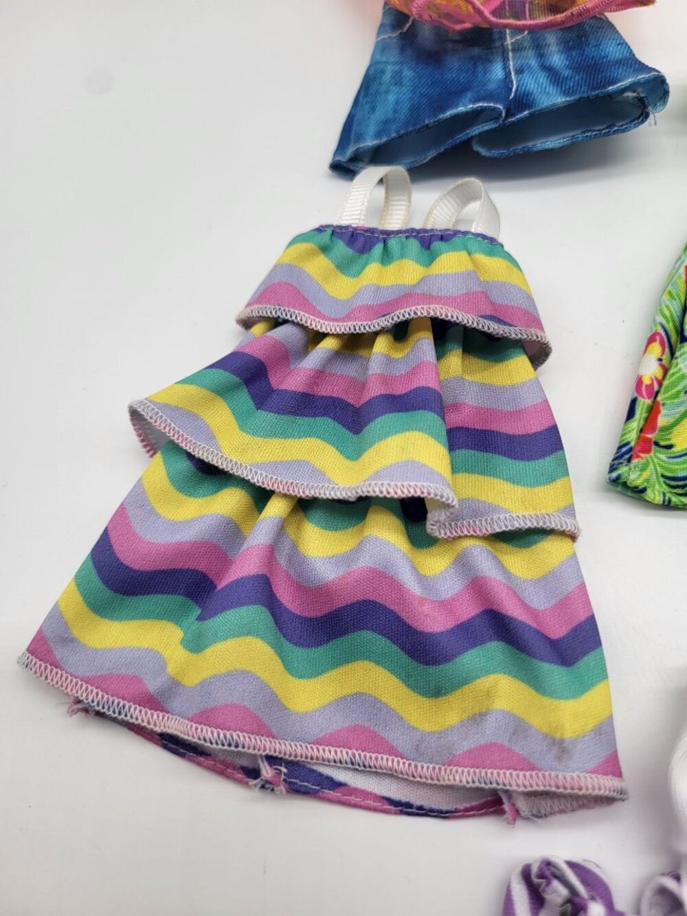 Barbie Fashion Doll Outfits Dresses Lot of 7 Summer Fashionista Baker Misc - Picture 5 of 9